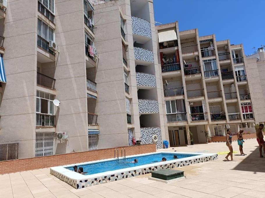 Appartement Torrevieja Zewnętrze zdjęcie